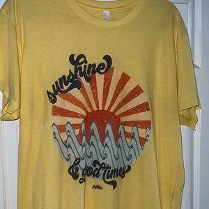 Sunshine and good times Tee